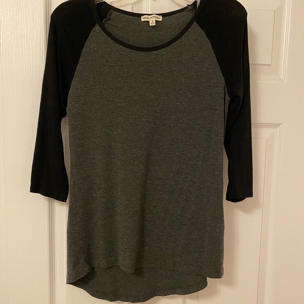 Baseball tee
